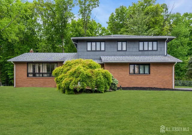Single family home for sale at 16 Woodmere Rd, North Brunswick, NJ 08902 | MLS# 2704954R