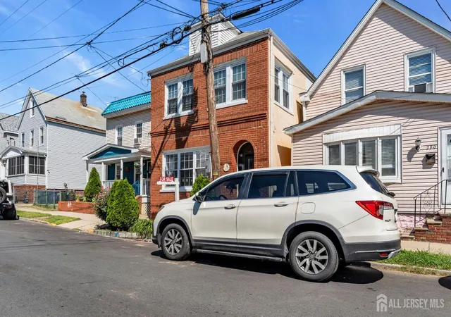 Photo 3 of Single family home for sale at 282 Alpine St, Perth Amboy, NJ 08861 | MLS# 2704186R | Listing updated on 2026-09-27