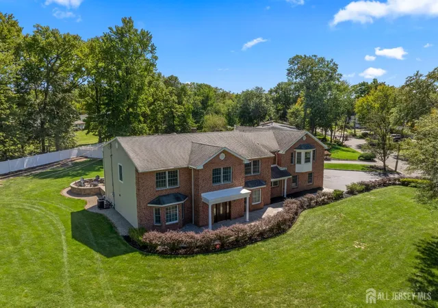 Photo 2 of Single family home for sale at 19 Bradford Rd, Edison, NJ 08820 | MLS# 2704504R | Listing updated on 2026-09-24