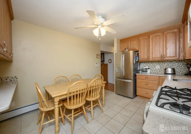 Photo 3 of House for sale at 88 Echo Pl, Elmwood Park, NJ 07407 | MLS# 2706746R | Listing updated on 2026-10-29