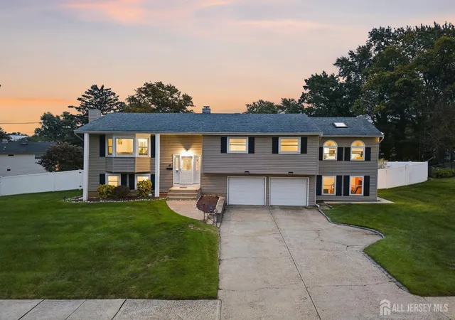 Photo 1 of Single family home for sale at 6 Sherry Rd, East Brunswick, NJ 08816 | MLS# 2704588R | Listing updated on 2026-09-24