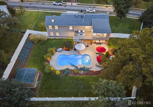 Photo 4 of Single family home for sale at 6 Sherry Rd, East Brunswick, NJ 08816 | MLS# 2704588R | Listing updated on 2026-09-24