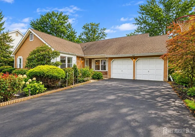 Photo 1 of Single family home for sale at 20 Franklin Dr, Plainsboro, NJ 08536 | MLS# 2703835R | Listing updated on 2026-09-26