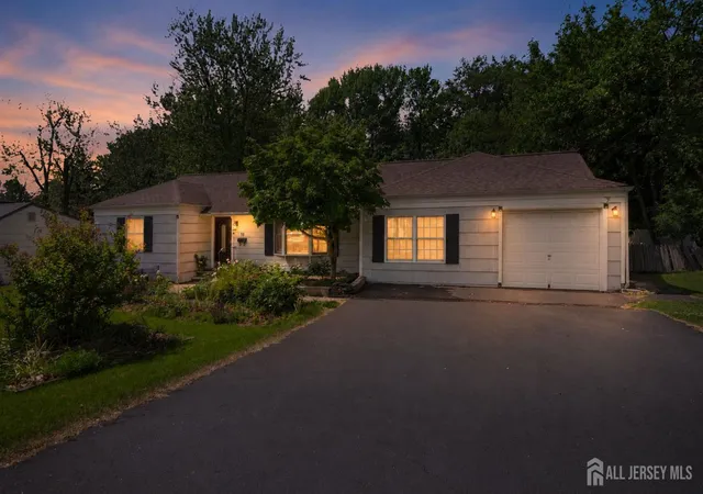 Photo 1 of Single family home for sale at 19 Stephenville Pkwy, Edison, NJ 08820 | MLS# 2703617R | Listing updated on 2026-09-14