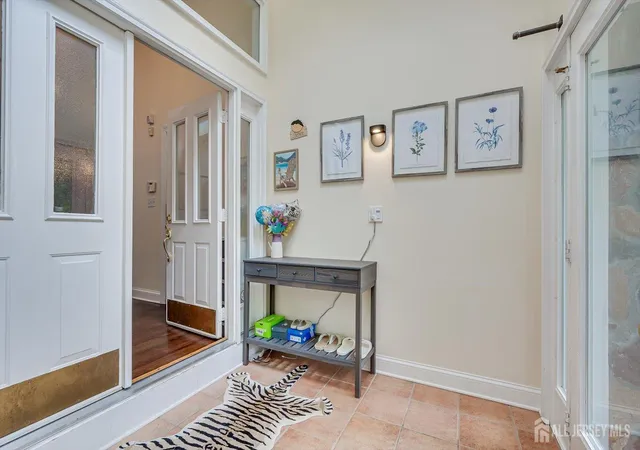 Photo 3 of Single family home for sale at 1 Mimosa Ct, Princeton, NJ 08540 | MLS# 2703747R | Listing updated on 2026-09-25