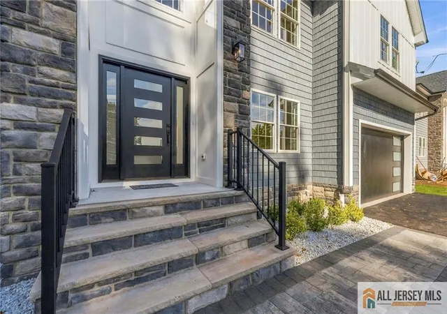 Photo 4 of Single family home for sale at 1 Montrose Ave, Colonia, NJ 07067 | MLS# 2770806M | Listing updated on 2026-10-23