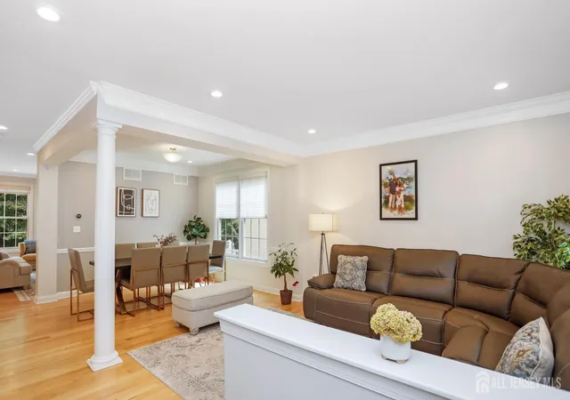 Photo 4 of Single family home for sale at 32 Walden Ct, Old Bridge, NJ 08857 | MLS# 2704143R | Listing updated on 2026-09-11