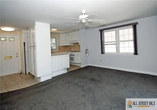 Listing Photo 4 - Condo for sale in building located at 64 Amherst Ln, Monroe Township, NJ 08831 - Unit #A