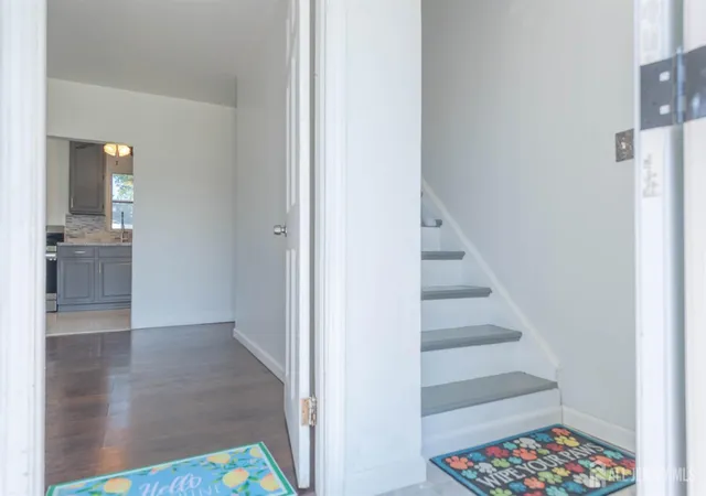 Photo 3 of Single family home for sale at 82 Markowitz St, Carteret, NJ 07008 | MLS# 2703754R | Listing updated on 2026-09-24
