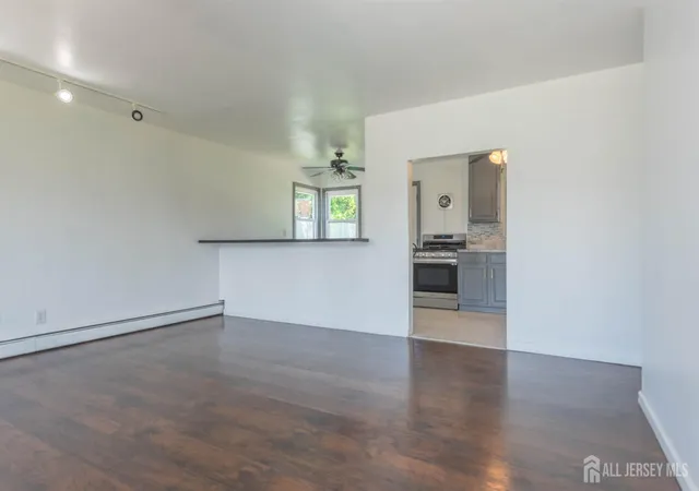 Photo 4 of Single family home for sale at 82 Markowitz St, Carteret, NJ 07008 | MLS# 2703754R | Listing updated on 2026-09-24