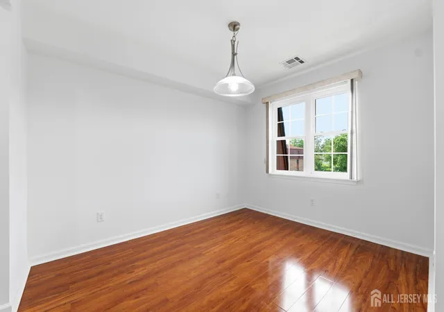 Photo 4 of Condo for sale at 191-c Sierra Ct, Woodbridge, NJ 07095 | MLS# 2704203R | Listing updated on 2026-10-05