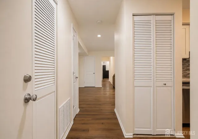 Photo 3 of Condo for sale at 201 Edison Glen Ter, Edison, NJ 08837 | MLS# 2704150R | Listing updated on 2026-09-25