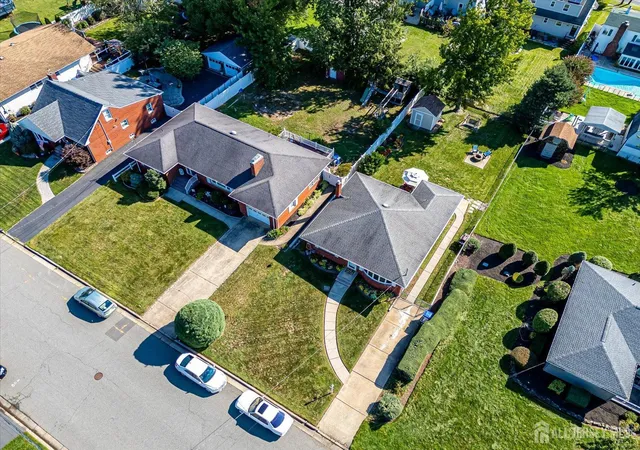 Photo 4 of Single family home for sale at 736 Harrell Ave, Woodbridge, NJ 07095 | MLS# 2704222R | Listing updated on 2026-10-01