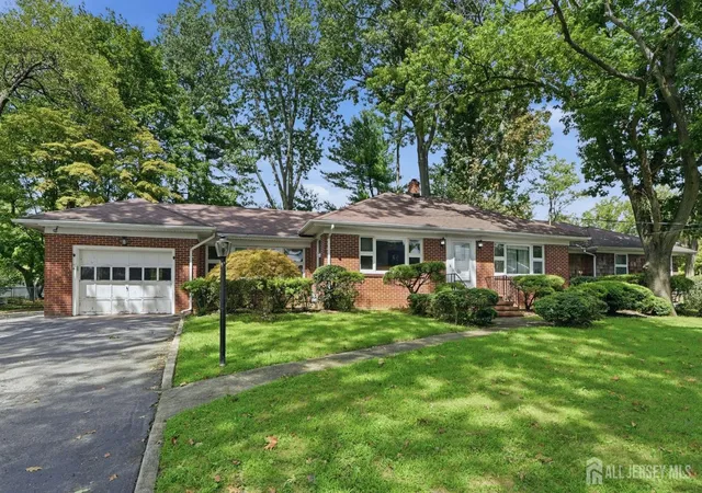 Photo 2 of Single family home for sale at 23 Glendale Dr, Freehold, NJ 07728 | MLS# 2704105R | Listing updated on 2026-09-17