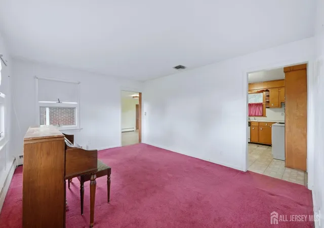 Photo 4 of Single family home for sale at 23 Glendale Dr, Freehold, NJ 07728 | MLS# 2704105R | Listing updated on 2026-09-17
