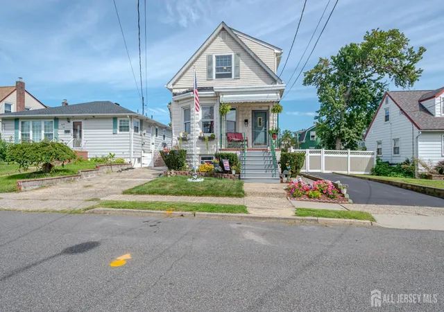 Photo 1 of Single family home for sale at 20 S 1st Street, Fords, NJ 08863 | MLS# 2703172R | Listing updated on 2026-09-10