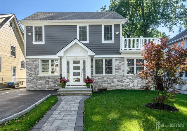 Photo 1 of Single family home for sale at 280 Van Nostrand Ave, Englewood, NJ 07631 | MLS# 2704097R | Listing updated on 2026-09-17
