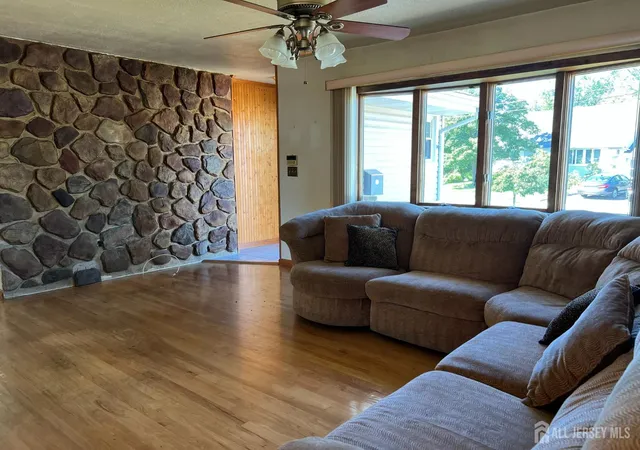 Photo 3 of Single family home for sale at 31 Mercer Rd, Old Bridge, NJ 08857 | MLS# 2704563R | Listing updated on 2026-09-23