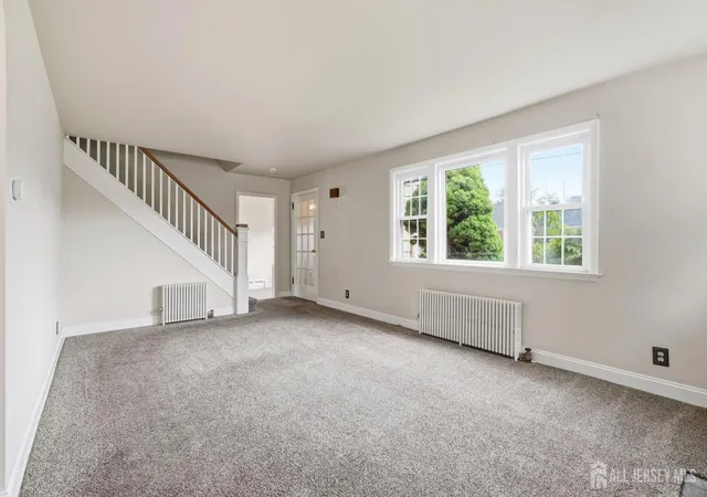 Photo 4 of Single family home for sale at 326 Melrose Ave, Middlesex, NJ 08846 | MLS# 2704028R | Listing updated on 2026-09-08