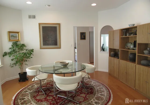 Photo 3 of Single family home for sale at 308 Valencia Dr, Monroe Township, NJ 08831 | MLS# 2703875R | Listing updated on 2026-09-27