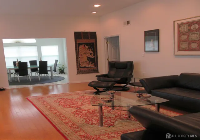 Photo 4 of Single family home for sale at 308 Valencia Dr, Monroe Township, NJ 08831 | MLS# 2703875R | Listing updated on 2026-09-27