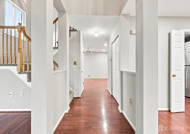 Photo 4 of Single family home for sale at 5 Cherrywood Dr, Piscataway, NJ 08854 | MLS# 2703758R | Listing updated on 2026-09-28