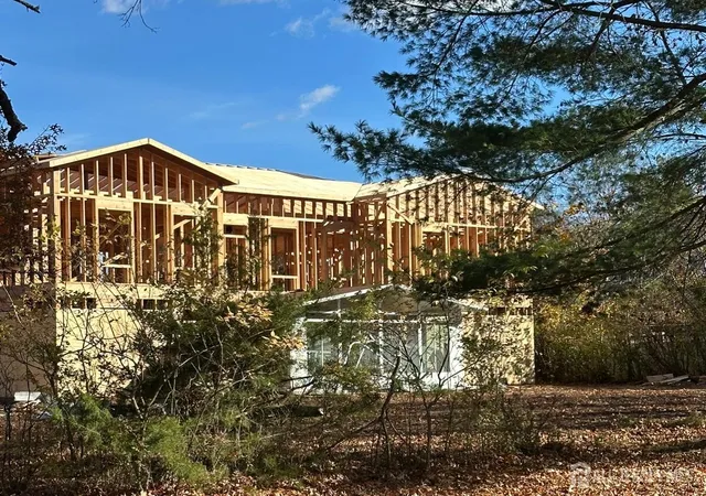 Photo 2 of Single family home for sale at 3 Tyne Ct, South Brunswick, NJ 08824 | MLS# 2706966R | Listing updated on 2026-10-29
