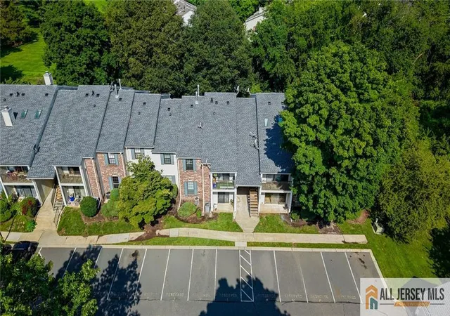 Photo 3 of Condo for sale at 60 Taylor Dr, Franklin Park, NJ 08823 | MLS# 2770279M | Listing updated on 2026-09-27