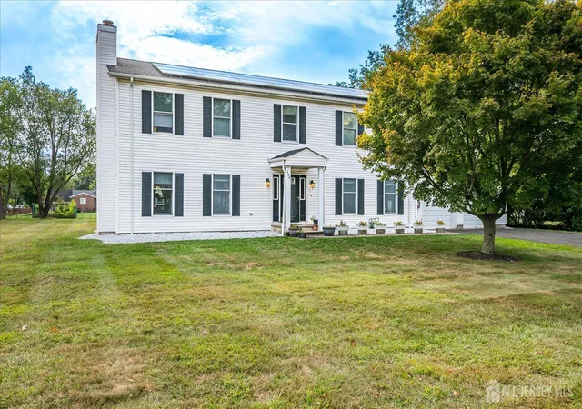 Single family home for sale at 154 Dutton St, Somerset, NJ 08873 | MLS# 2704547R