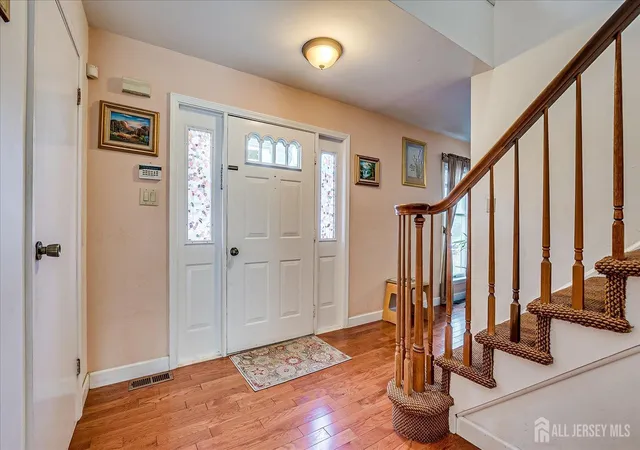 Photo 4 of Single family home for sale at 154 Dutton St, Somerset, NJ 08873 | MLS# 2704547R | Listing updated on 2026-09-24