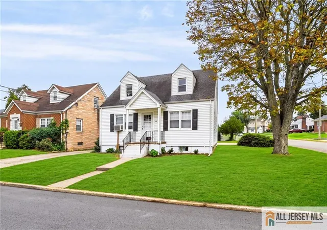 Photo 1 of Single family home for sale at 42 Burton Ave, South River, NJ 08882 | MLS# 2770546M | Listing updated on 2026-09-28