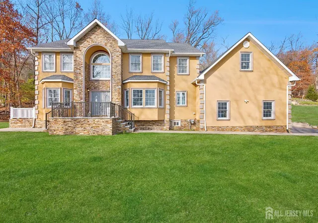 Photo 1 of Single family home for sale at 1121 N Washington Ave #23, Green Brook, NJ 08812 | MLS# 2705186R | Listing updated on 2026-09-29