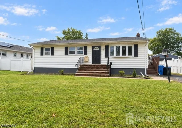 Photo 1 of Single family home for sale at 125 Rock Ln, Middlesex, NJ 08846 | MLS# 2704973R | Listing updated on 2026-09-24