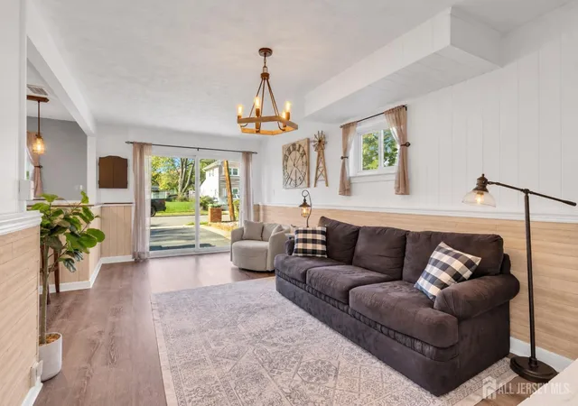 Photo 3 of Single family home for sale at 4 Willow Ave, Edison, NJ 08817 | MLS# 2706808R | Listing updated on 2026-10-23