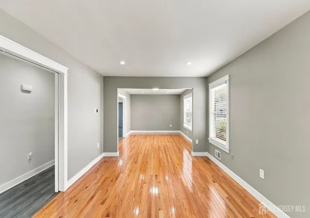 Photo 4 of Single family home for sale at 67 Victoria Way, Sewaren, NJ 07077 | MLS# 2706995R | Listing updated on 2026-10-27