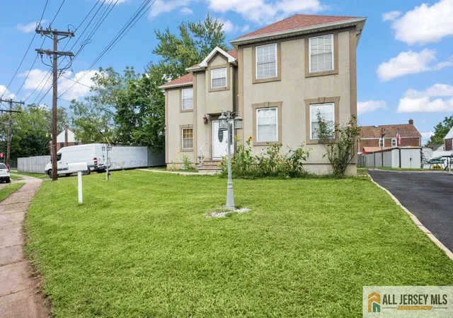 Photo 1 of Single family home for sale at 716 Carlock Ave, Perth Amboy, NJ 08861 | MLS# 2770598M | Listing updated on 2026-09-27