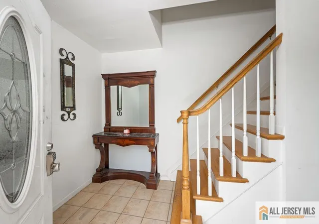 Photo 3 of Single family home for sale at 716 Carlock Ave, Perth Amboy, NJ 08861 | MLS# 2770598M | Listing updated on 2026-09-27