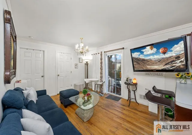 Photo 4 of Single family home for sale at 716 Carlock Ave, Perth Amboy, NJ 08861 | MLS# 2770598M | Listing updated on 2026-09-27