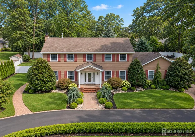 Photo 2 of Single family home for sale at 3 Phyllis Pl, Milltown, NJ 08850 | MLS# 2704855R | Listing updated on 2026-10-07