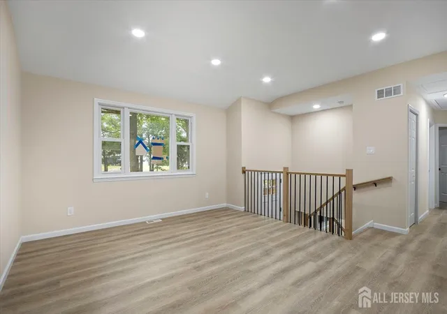 Photo 3 of Single family home for sale at 470 E Taunton Ave, Berlin Bor, NJ 08091 | MLS# 2706157R | Listing updated on 2026-10-15