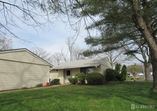 Photo 2 of Condo for sale at 264 B Crosse Dr, Monroe Township, NJ 08831 | MLS# 2704242R | Listing updated on 2026-09-24
