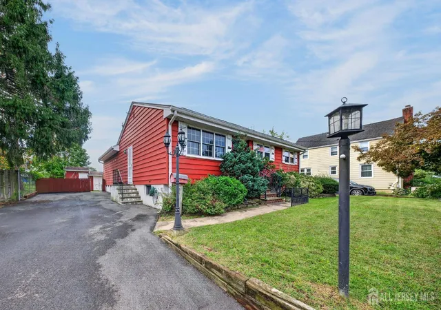 Photo 2 of Single family home for sale at 87 Lafayette St, Piscataway, NJ 08854 | MLS# 2706827R | Listing updated on 2026-10-24