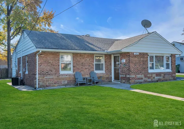 Photo 1 of Single family home for sale at 50 Gurley Rd, Edison, NJ 08817 | MLS# 2707017R | Listing updated on 2026-10-29