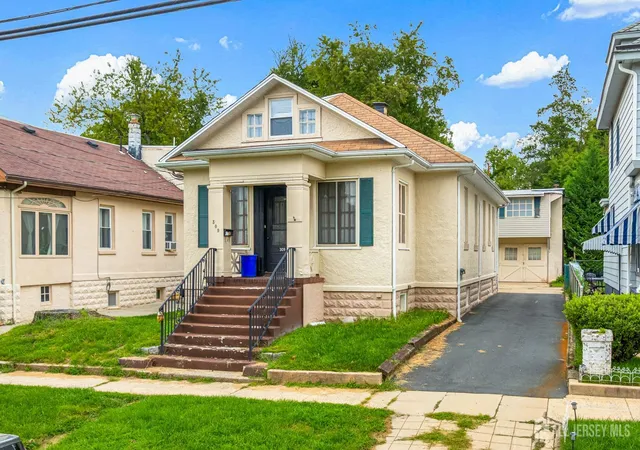 Photo 1 of Multi family home for sale at 309 S 2nd Avenue, Highland Park, NJ 08904 | MLS# 2704462R | Listing updated on 2026-09-29