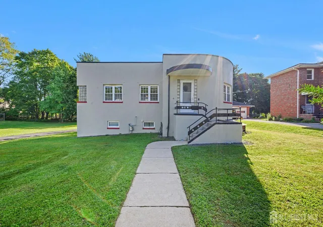 Single family home for sale at 48 Elwood Ave, Flemington, NJ 08822 | MLS# 2703883R