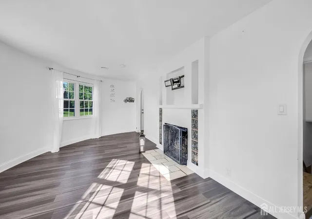 Photo 4 of Single family home for sale at 48 Elwood Ave, Flemington, NJ 08822 | MLS# 2703883R | Listing updated on 2026-10-01