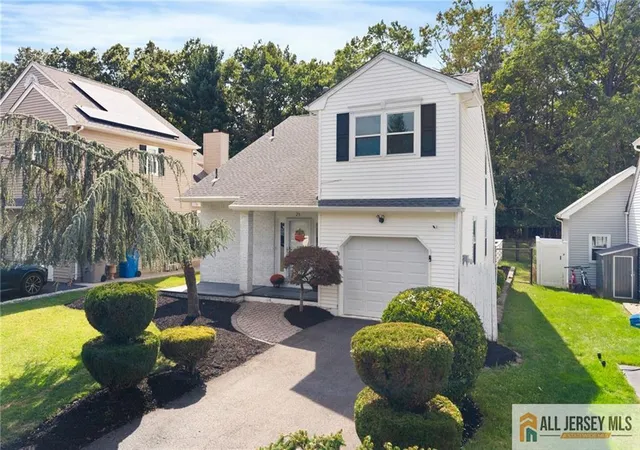 Photo 1 of Single family home for sale at 25 Shelley Rd, Old Bridge, NJ 08857 | MLS# 2770609M | Listing updated on 2026-09-27