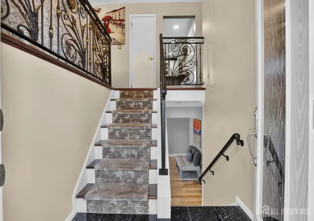 Photo 4 of Single family home for sale at 320 Grandview Ave, Piscataway, NJ 08854 | MLS# 2704411R | Listing updated on 2026-09-23