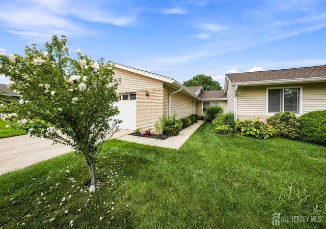 Photo 3 of Single family home for sale at 433 Andover Dr #A, Monroe Township, NJ 08831 | MLS# 2703702R | Listing updated on 2026-09-03