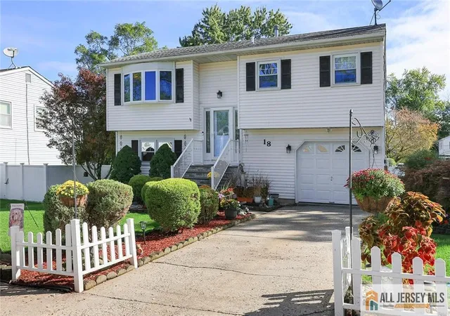 Photo 2 of Single family home for sale at 18 Westinghouse St, Metuchen, NJ 08840 | MLS# 2770829M | Listing updated on 2026-10-27